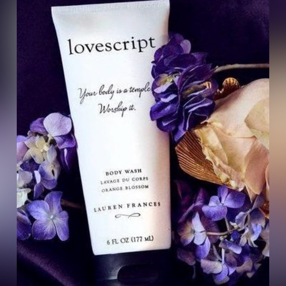 ๐ LOVESCRIPT Wild Lavender Body Wash. 6 fl oz. NWT. Full size. Sealed shut. ๐ธ - Picture 1 of 10